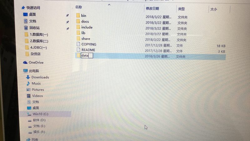 日常保洁布艺沙发清洗，这些注意事项不能忽视